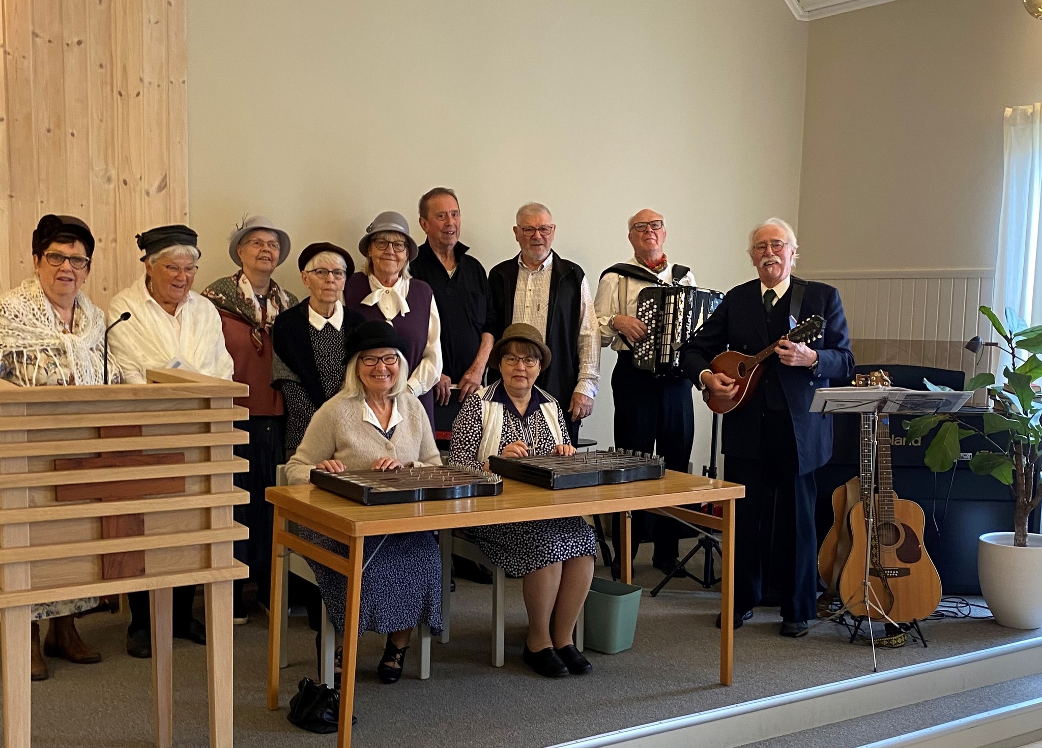 Dagledigträff med Vårat kapell